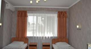 Гостиница Знаменск Знаменск Стандартный двухместный номер с 2 отдельными кроватями-7